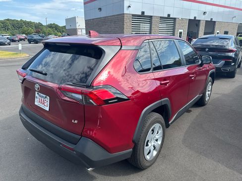 Used 2025 Toyota RAV4 LE FWD image 4