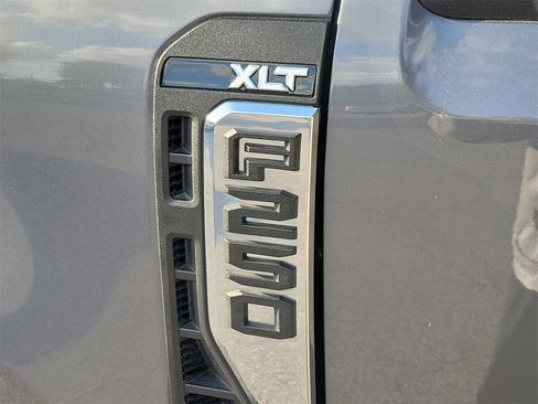 Used 2023 Ford F250 XLT image 7