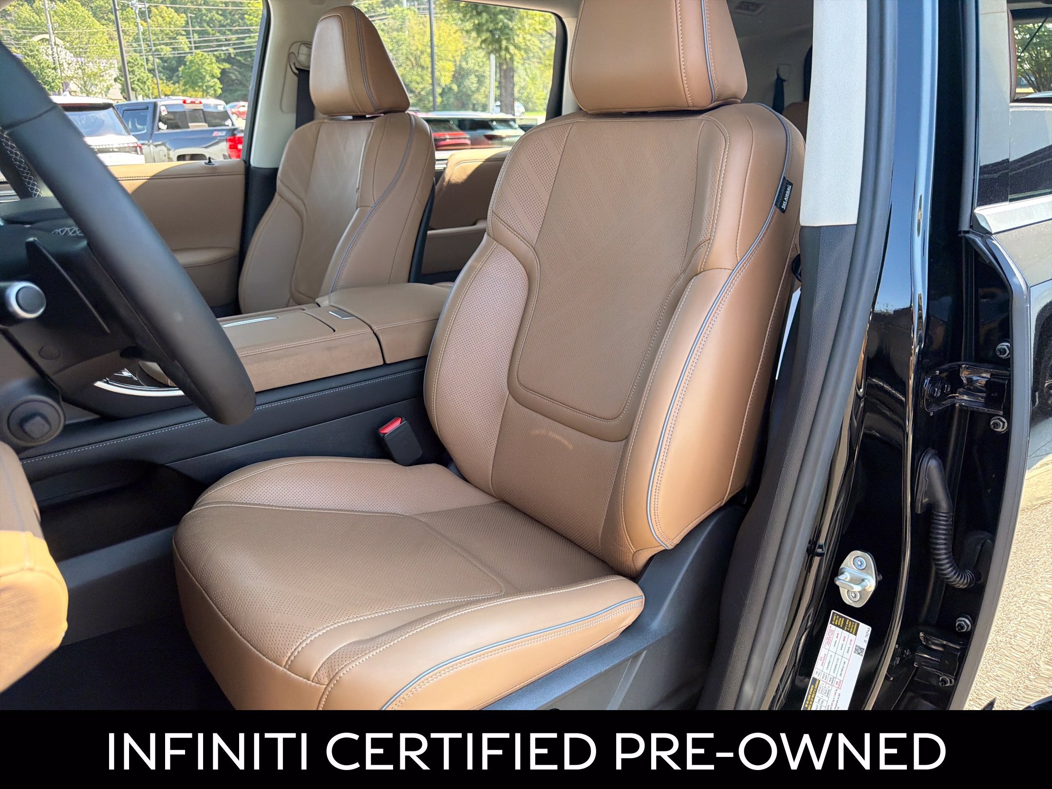 Certified 2026 INFINITI QX80 Luxe RWD image 30