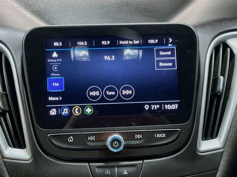 Used 2022 Chevrolet Malibu LS FWD image 15