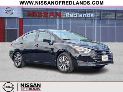 New 2025 Nissan Versa SV w/ Trunk Package
