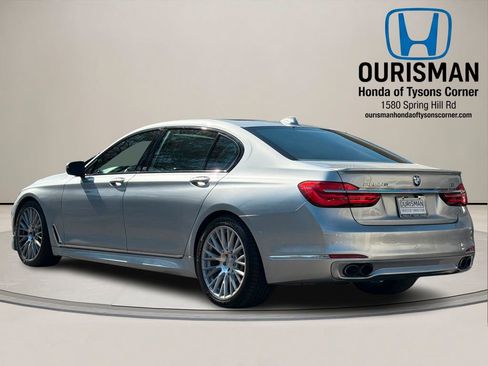 Used 2018 BMW ALPINA B7 xDrive AWD/4WD image 4
