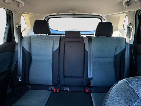 Used 2023 Nissan Rogue SV image 23