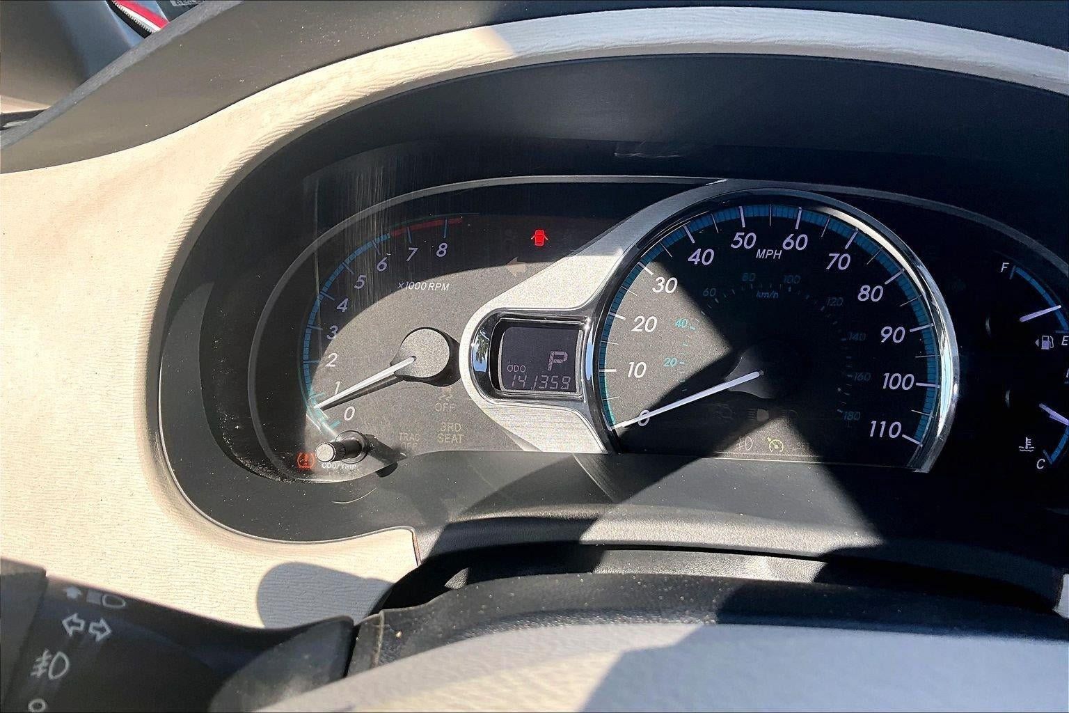 Used 2012 Toyota Sienna XLE w/ Entertainment Pkg AWD/4WD image 18