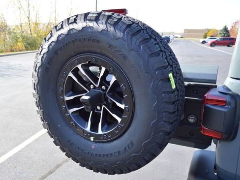 New 2026 Jeep Wrangler Unlimited Rubicon image 37