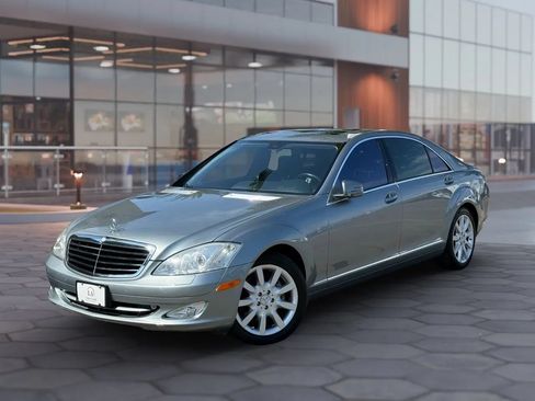 Used 2007 Mercedes-Benz S 550 image 2