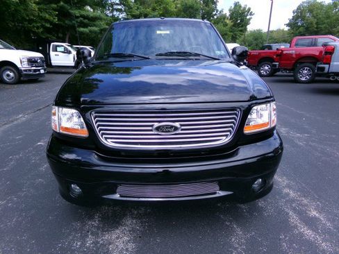 Used 2002 Ford F150 Harley-Davidson RWD image 3