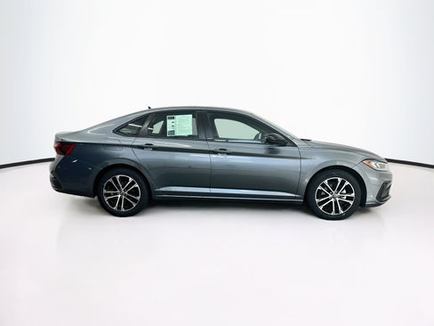 Used 2025 Volkswagen Jetta Sport FWD image 10