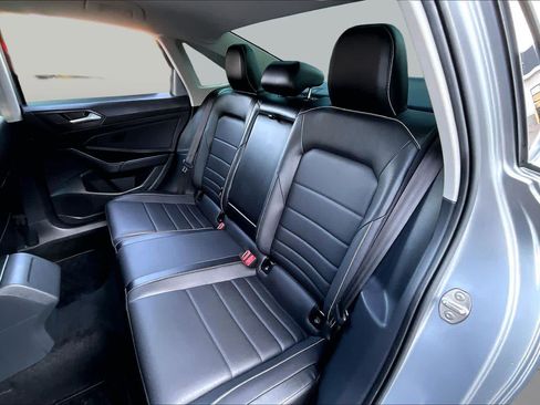Used 2023 Volkswagen Jetta SE w/ Panoramic Sunroof Package FWD image 21