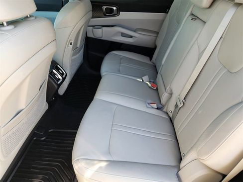 New 2026 Kia Sorento S w/ S Panoramic Sunroof Package FWD image 22