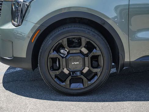Certified 2024 Kia Sorento SX Prestige w/ Olive Brown Leather Package AWD/4WD image 10