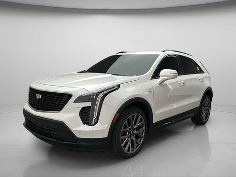 Used 2021 Cadillac XT4 Sport AWD/4WD image 2