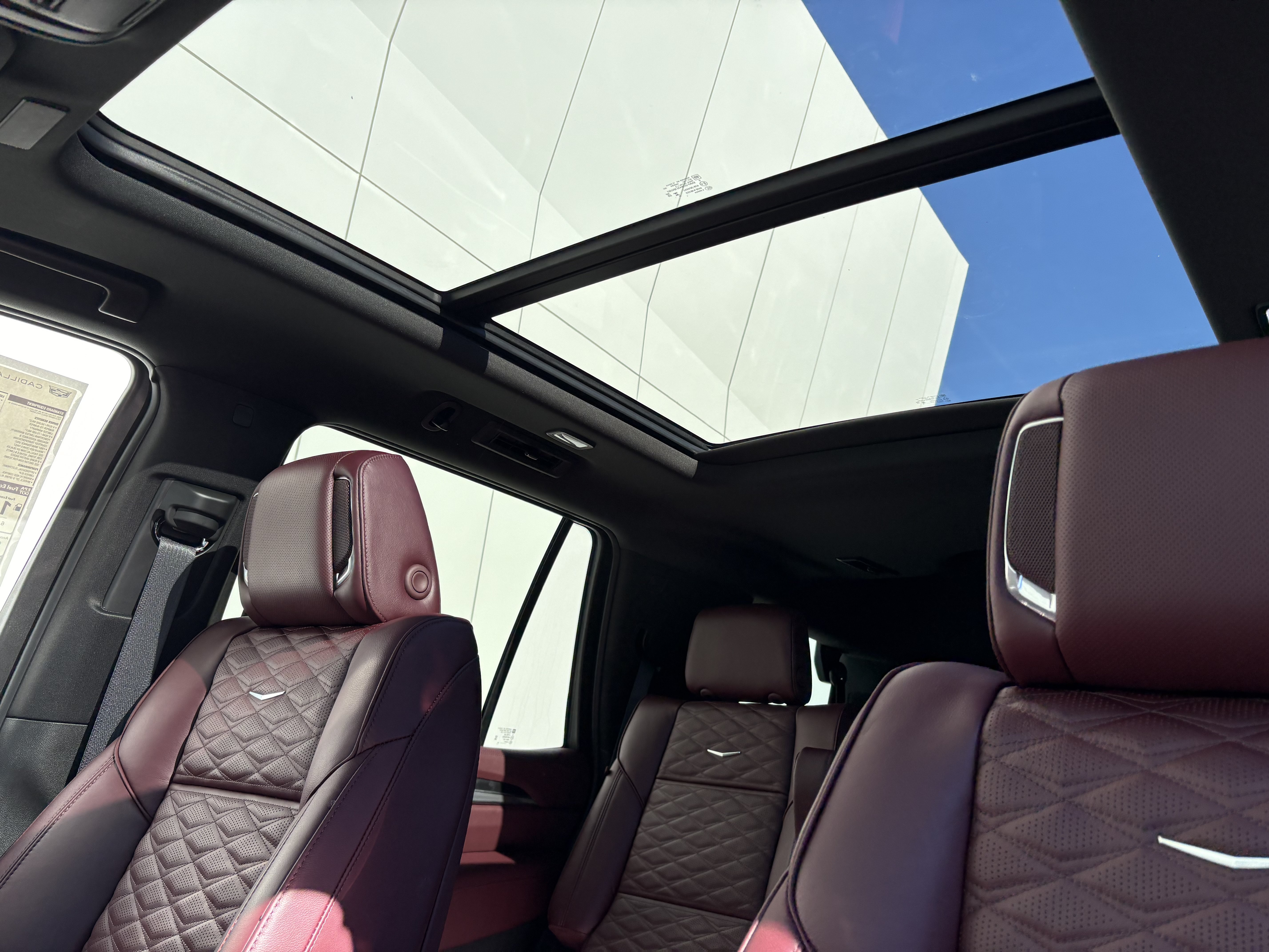 New 2026 Cadillac Escalade Luxury AWD/4WD image 17