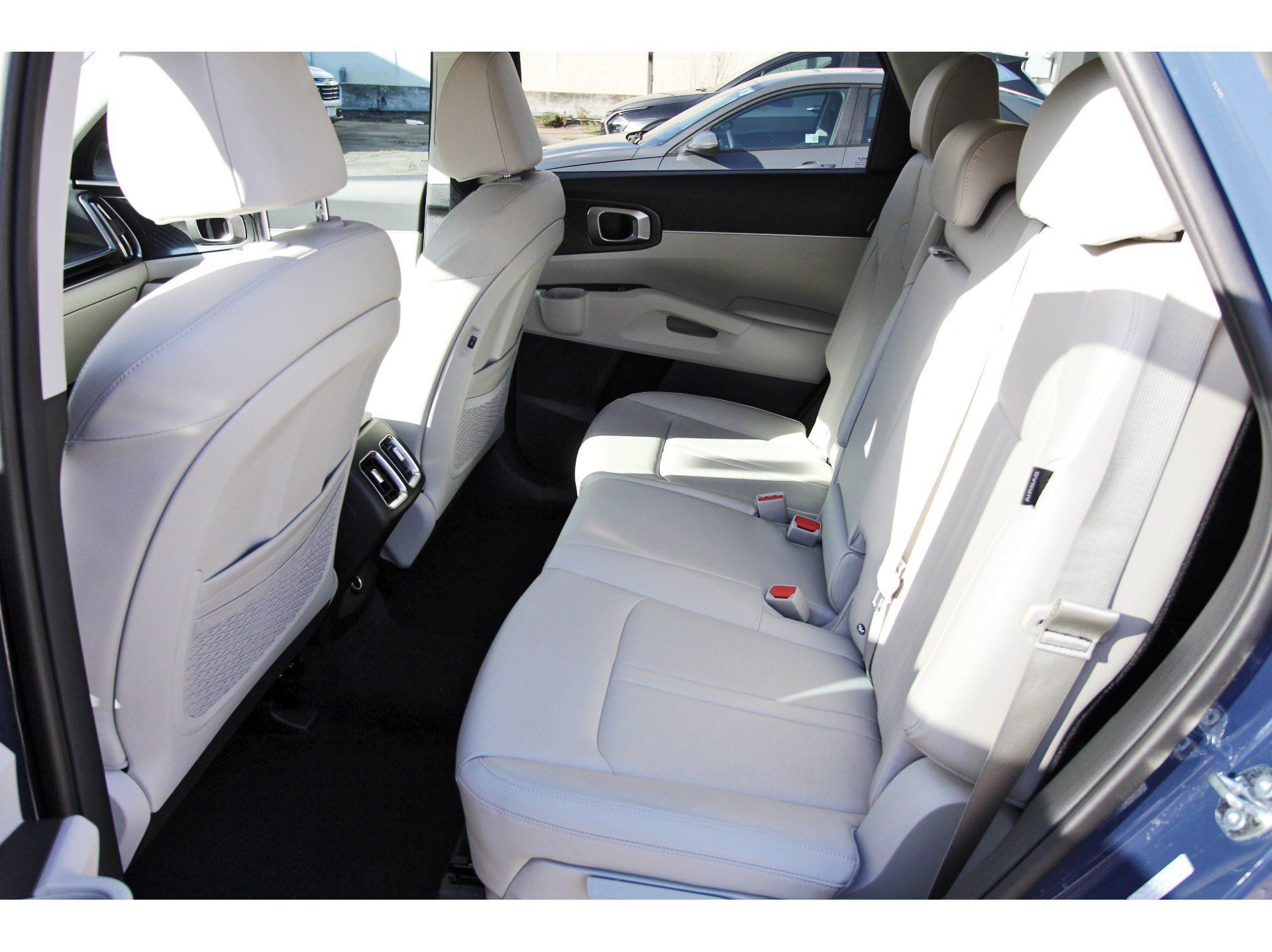 Certified 2026 Kia Sorento EX FWD image 10