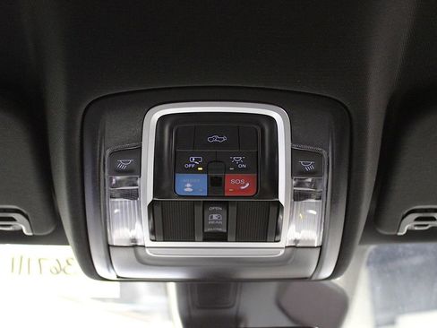 New 2026 RAM 1500 Laramie AWD/4WD image 26