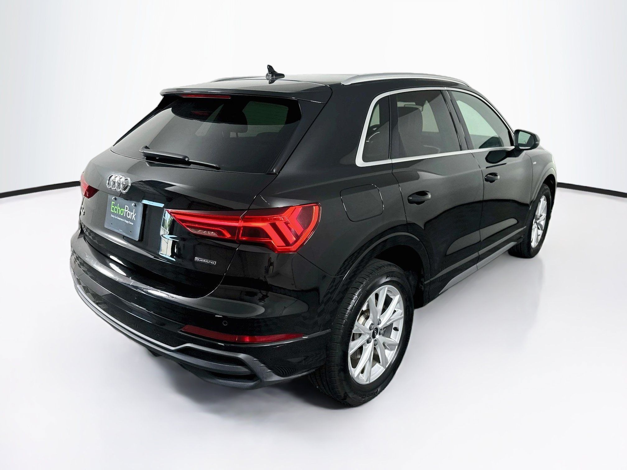 Used 2025 Audi Q3 2.0T Premium AWD/4WD image 9