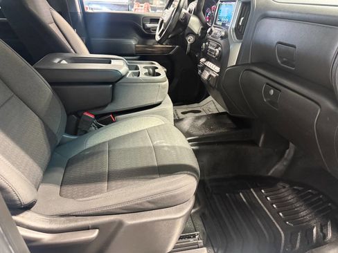 Used 2020 Chevrolet Silverado 2500 LT image 11