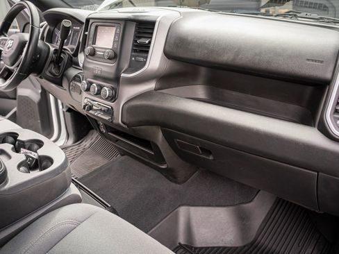 Used 2023 RAM 2500 Big Horn w/ Cold Weather Group image 31