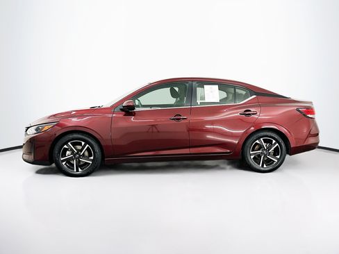 Used 2024 Nissan Sentra SV FWD image 4