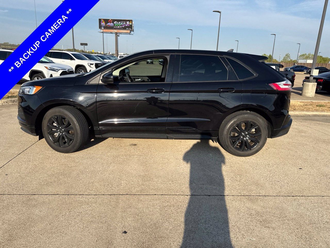 Used 2024 Ford Edge SE w/ Black Appearance Package AWD/4WD image 3