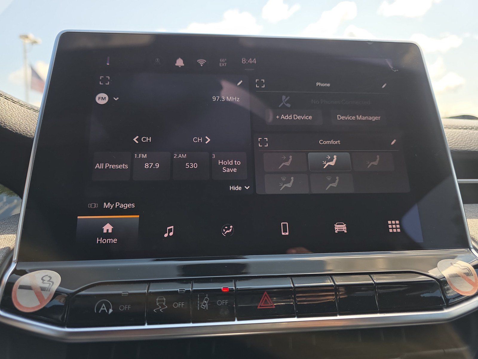 Used 2024 Jeep Compass Latitude AWD/4WD image 27