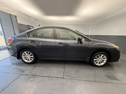 Used 2014 Subaru Impreza 2.0i Premium w/ All-Weather Package w/CVT image 13