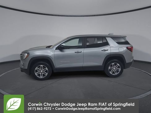Used 2026 GMC Terrain Elevation AWD/4WD image 9