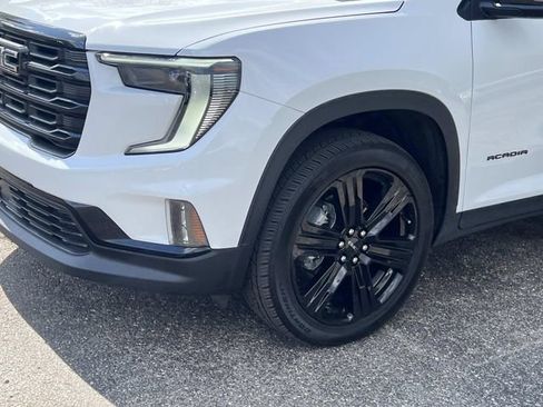 Used 2026 GMC Acadia Elevation w/ Black Edition AWD/4WD image 9