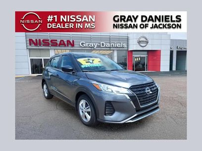 Certified 2025 Nissan Kicks Play S