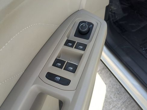 Certified 2023 Volkswagen Atlas SE FWD image 18