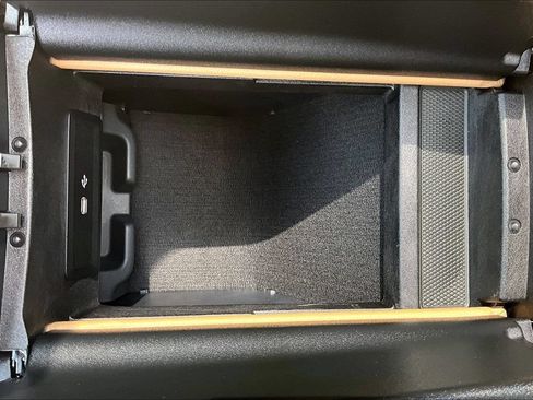Certified 2026 Mercedes-Benz GLS 580 4MATIC image 26