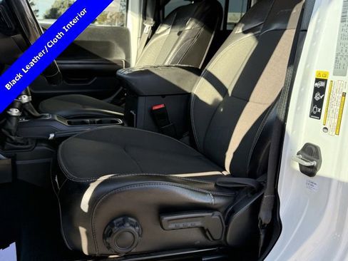 Used 2020 Jeep Wrangler Unlimited Sport image 2