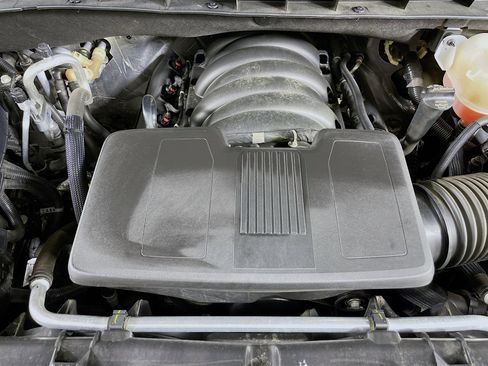 Used 2024 Chevrolet Tahoe Premier image 33