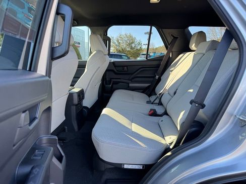 Used 2025 Toyota 4Runner SR5 image 12