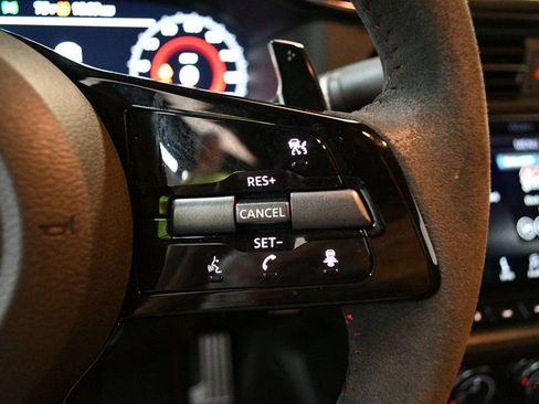 Used 2024 Nissan Z NISMO w/ Floor Mat Package RWD image 32