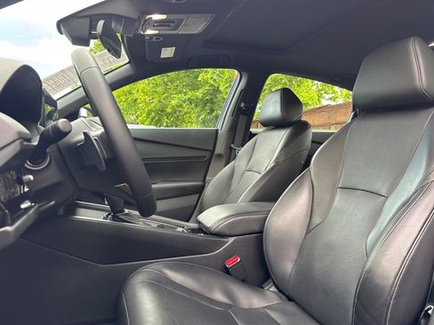 Used 2023 Honda Accord Sport image 5