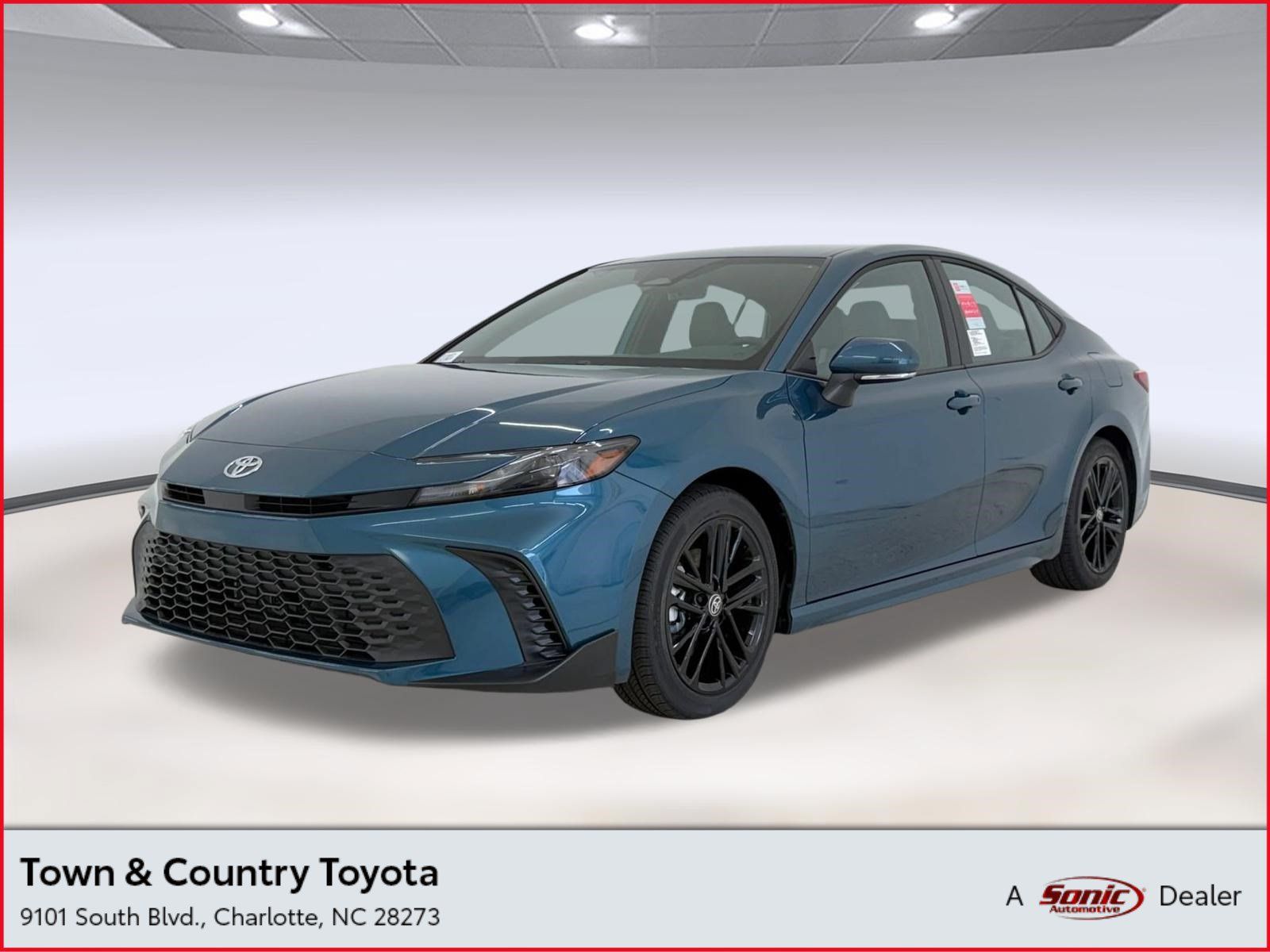 Used 2026 Toyota Camry SE w/ Multimedia Upgrade Package FWD image 1