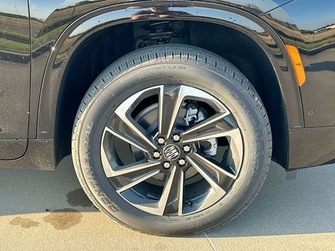 New 2026 Buick Enclave Sport Touring FWD image 10