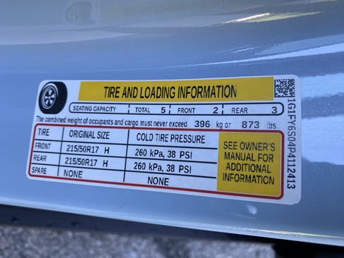 Used 2023 Chevrolet Bolt EUV LT w/ Comfort Package FWD image 36