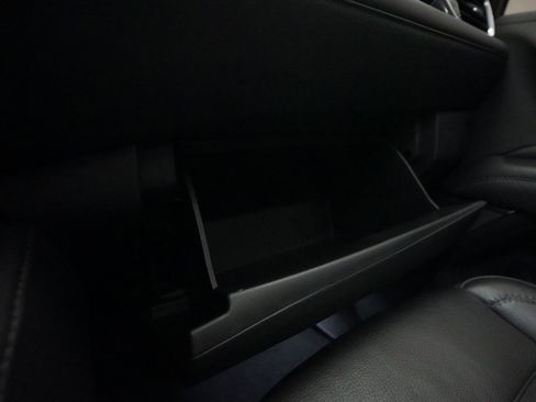 Used 2022 GMC Yukon XL Denali image 31