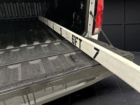 Used 2024 Chevrolet Colorado Z71 w/ Z71 Convenience Package 2 image 16