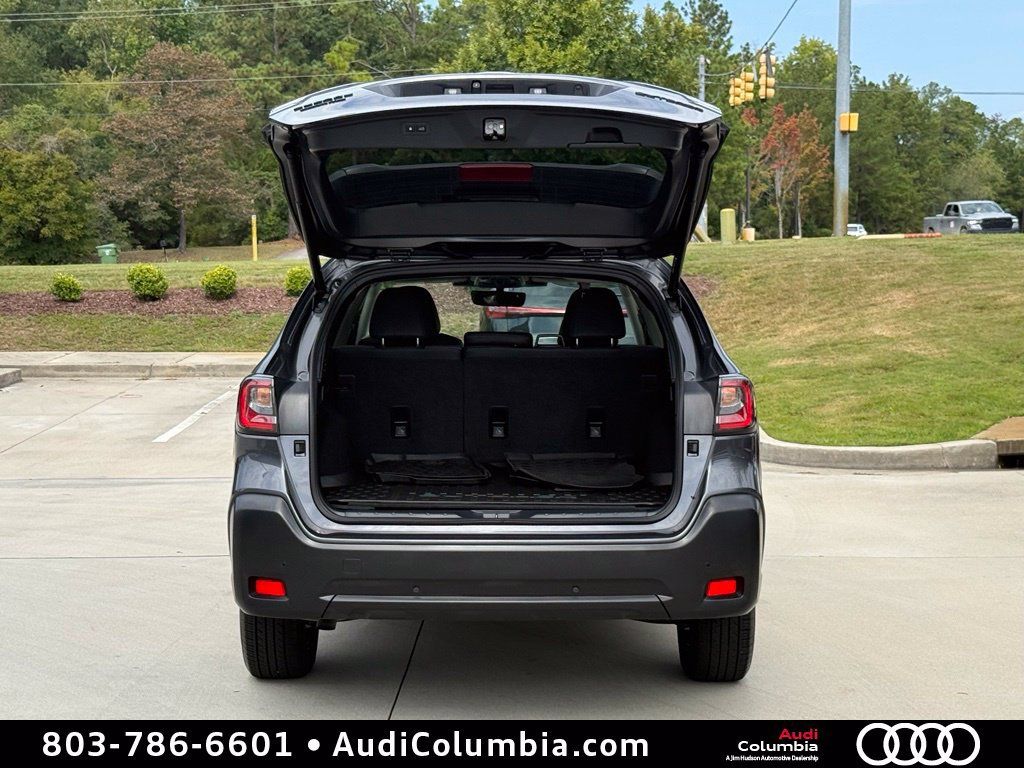 Used 2024 Subaru Outback Onyx Edition AWD/4WD image 16