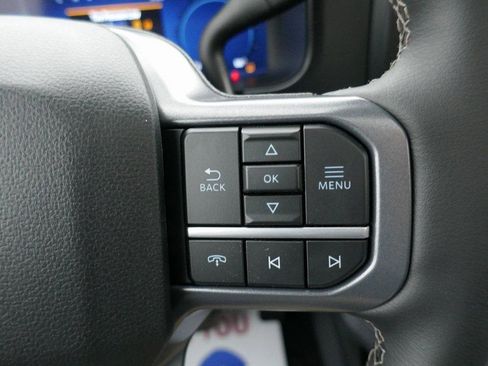 New 2026 Ford F250 Lariat w/ Black Appearance Package image 19