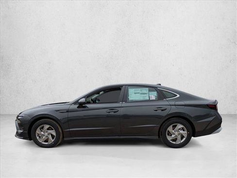 New 2025 Hyundai Sonata SE FWD image 5