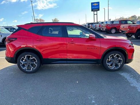 Certified 2022 Chevrolet Blazer RS w/ Enhanced Convenience Package AWD/4WD image 6