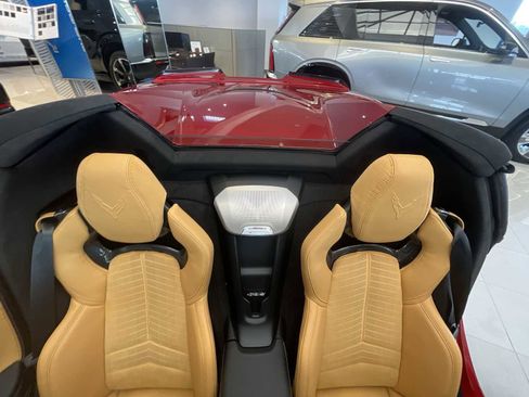 New 2025 Chevrolet Corvette E-Ray image 20