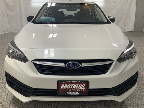 Used 2022 Subaru Impreza 2.0i AWD/4WD image 3