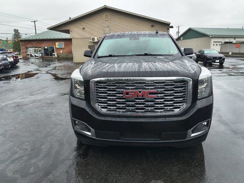 Used 2020 GMC Yukon XL Denali w/ Denali Ultimate Package AWD/4WD image 3