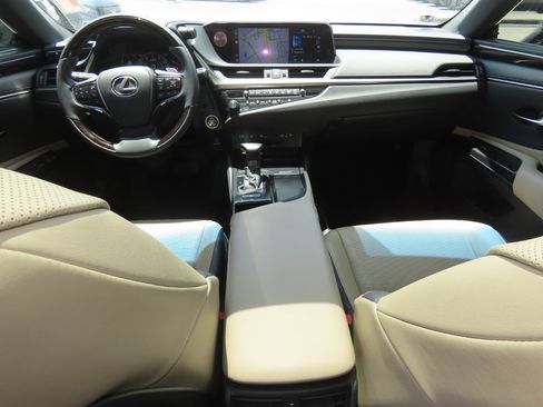 Used 2020 Lexus ES 350 w/ Premium Package FWD image 20