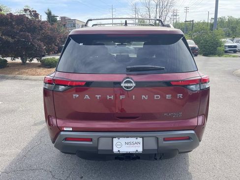 New 2026 Nissan Pathfinder Platinum w/ Lighting Package AWD/4WD image 4